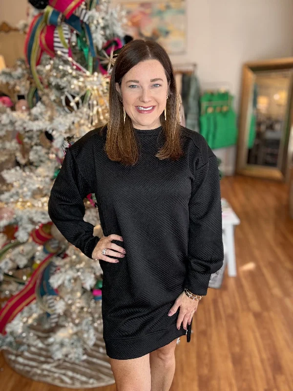 Keep it Simple Dress in Black