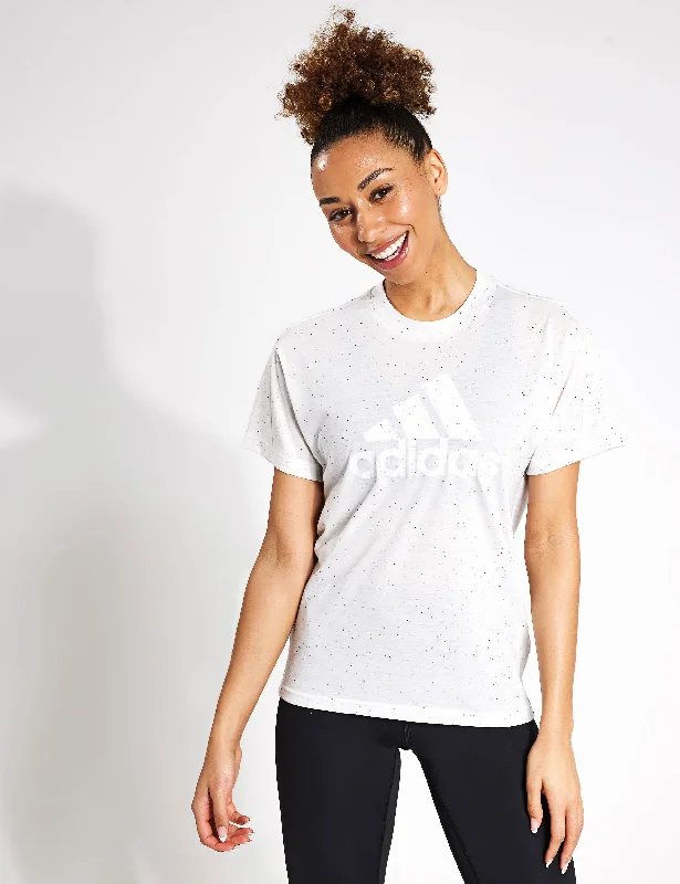 Future Icons Winners 3.0 T-Shirt - White Front Pockets Side Pockets Patch Pockets