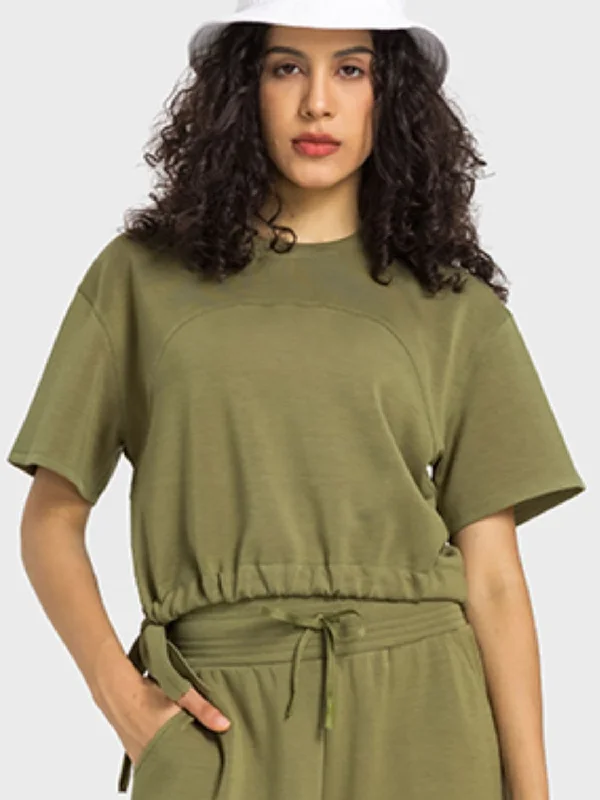 Drawstring Hem Short Sleeve Sports T-Shirt Welt Pockets Slit Pockets Flap Pockets