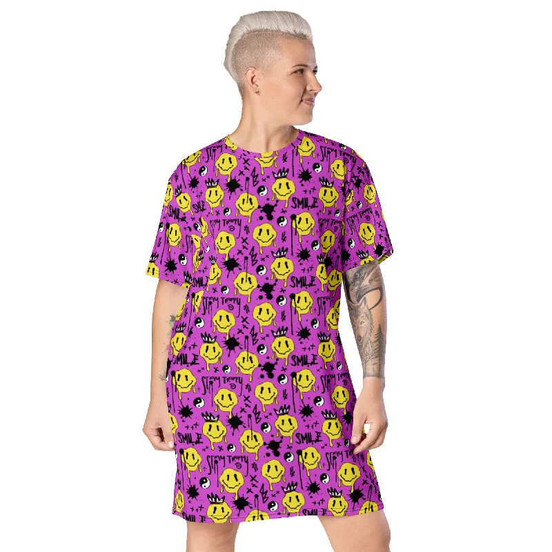 Smile Splatter T-shirt dress Front Pockets Side Pockets Patch Pockets