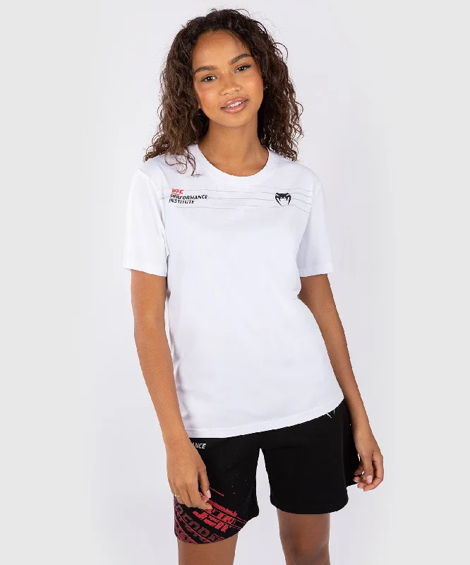 T-Shirt Femme UFC Performance Institute 2.0 - Blanc Elegant Classic Vintage