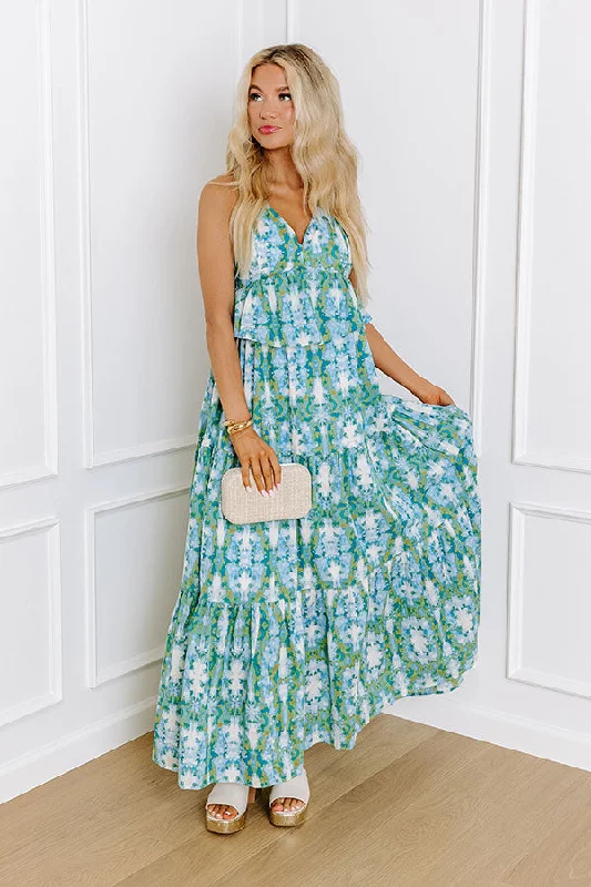 Island Breeze Maxi Dress Elegant Maxi Dress with Drapes