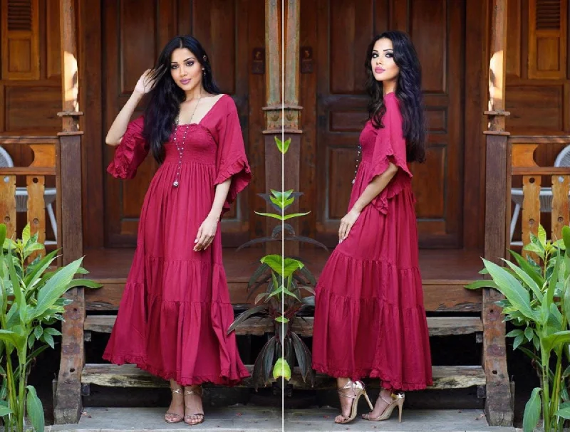 Medieval Vintage Maxi Dress with Elasticized Empire Waist and Tassel Belt for All Sizes Fashionable Maxi Dress with Fringe Medieval Vintage Maxi Dress with Elasticized Empire Waist and Tassel Belt for All Sizes Fashionable Maxi Dress with Fringe