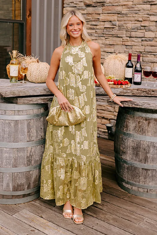 Red Carpet Spotlight Floral Maxi Dress Cozy Open-Back Maxi Dress