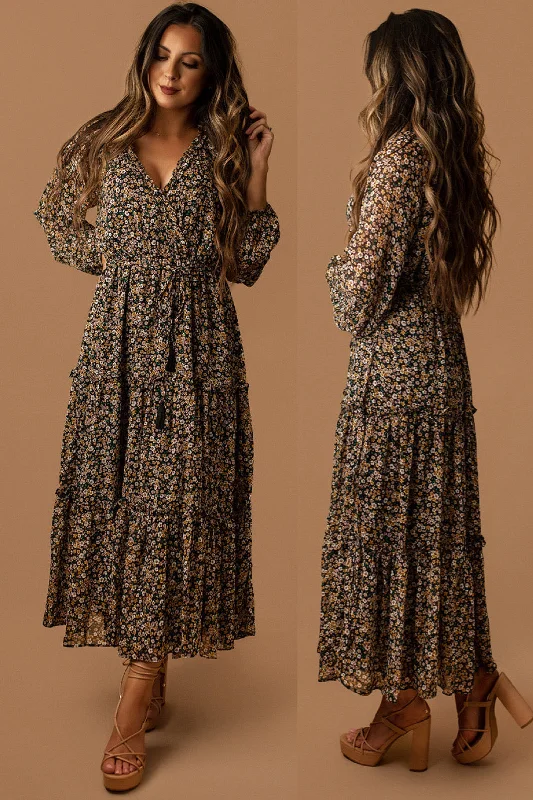 Remembering Somebody Floral Maxi Dress (Black / Multi) Cozy Knitted Maxi Dress