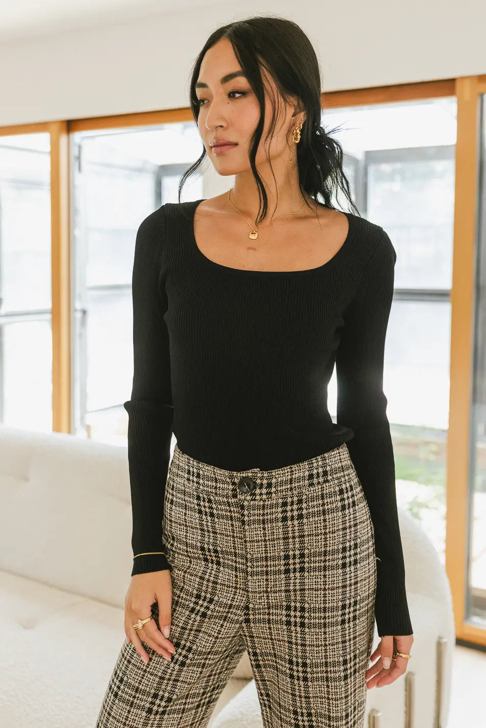 Kali Fitted Ribbed Sweater in Black - FINAL SALE Seamless Knitted Crochet