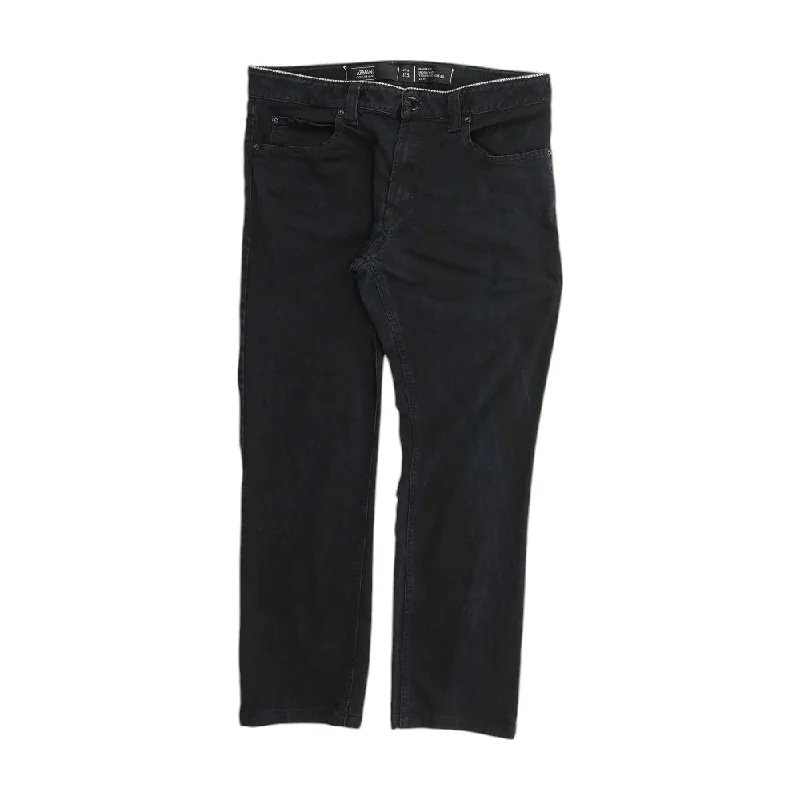Black Solid Straight Jeans Comfortable Zip-Fly Denim Jeans