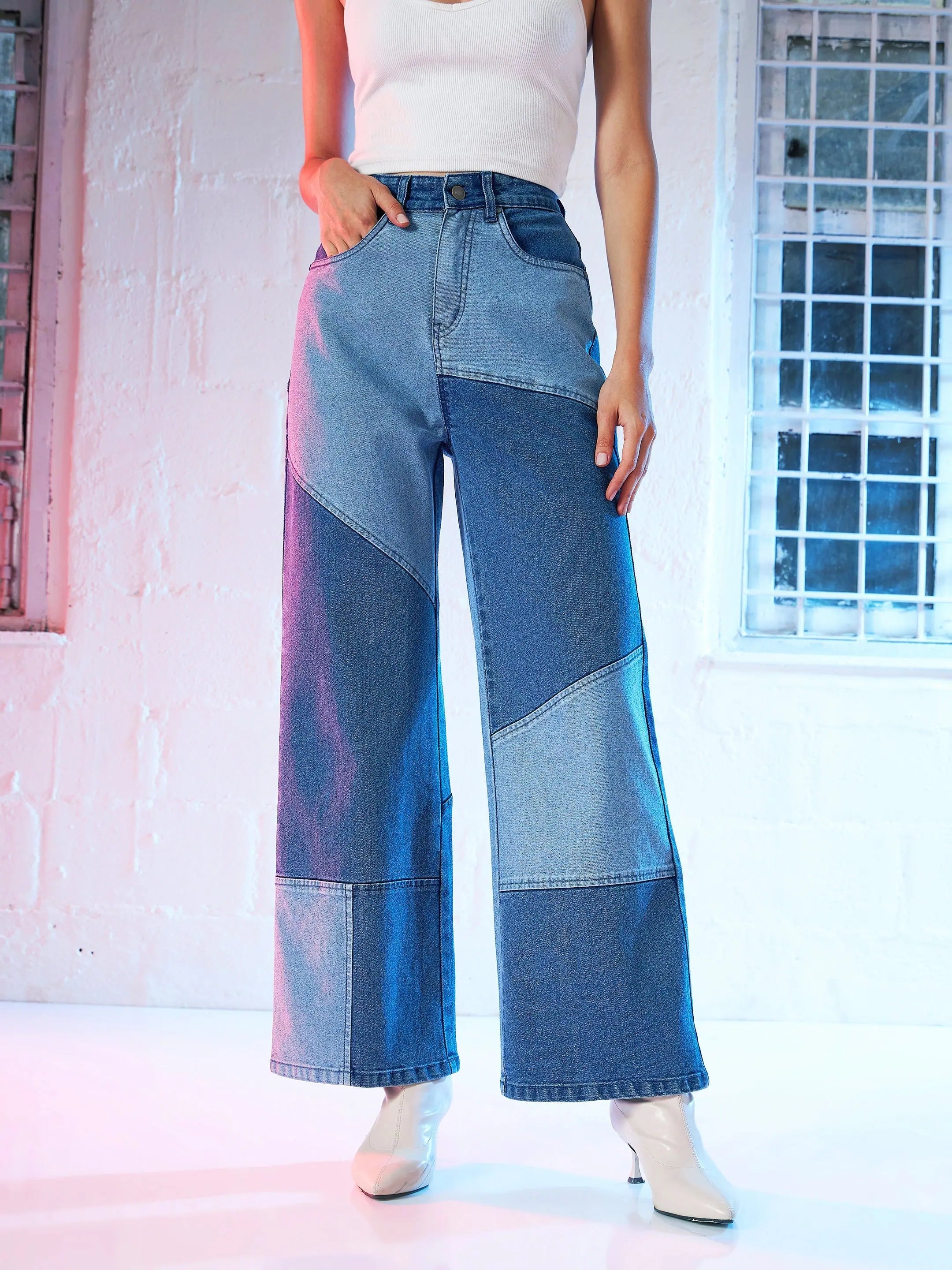 Women Blue Colour Block Straight Fit Jeans Trendy Button-Up High-Waist Jeans