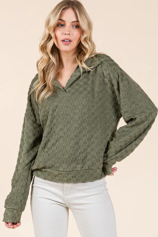 BOMBOM Fuzzy Checkered Collared Neck Sweatshirt with Side Pockets Hoodie with Monochrome Minimalist Simple BOMBOM Fuzzy Checkered Collared Neck Sweatshirt with Side Pockets Hoodie with Monochrome Minimalist Simple