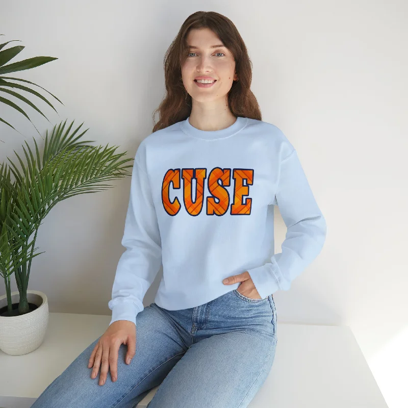 CUSE - Unisex Crewneck Sweatshirt Hoodie with Distressed Vintage Worn